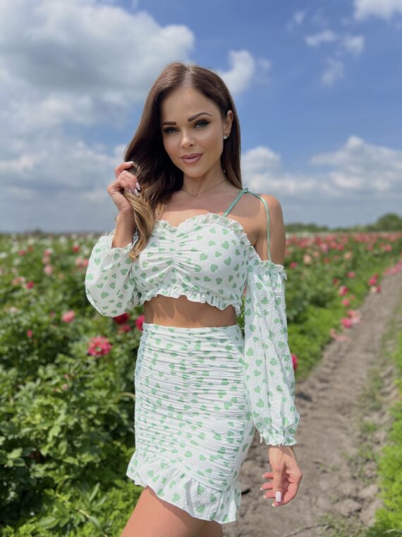 "Love" crop top and mini skirt set - pattern (white/green)