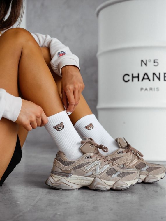 "Teddy Steps" socks - white/brown